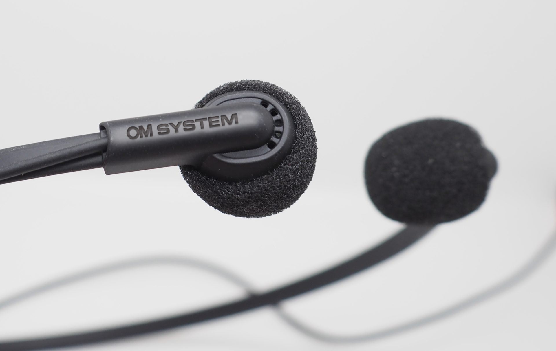 OM System E103 Stereo Earphone - NEW MODEL
